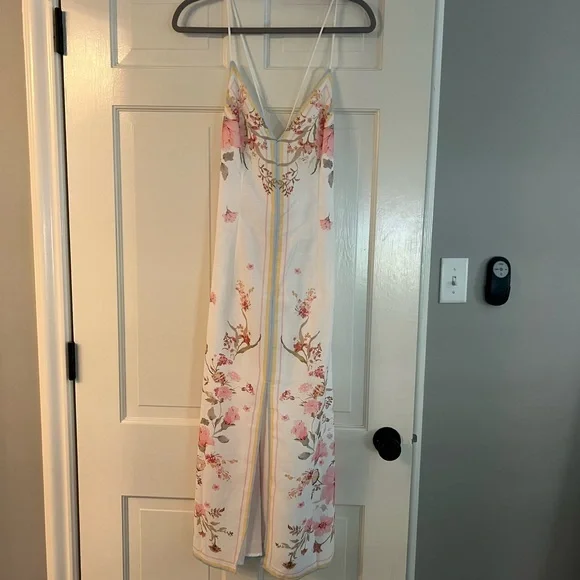 Red Dress Boutique Floral Midi Dress - White and Pink - NWT - Picture 3 of 5